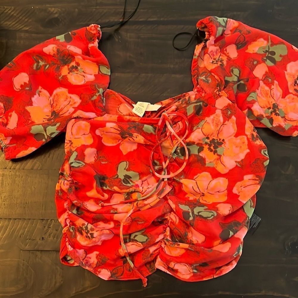 H&M floral top